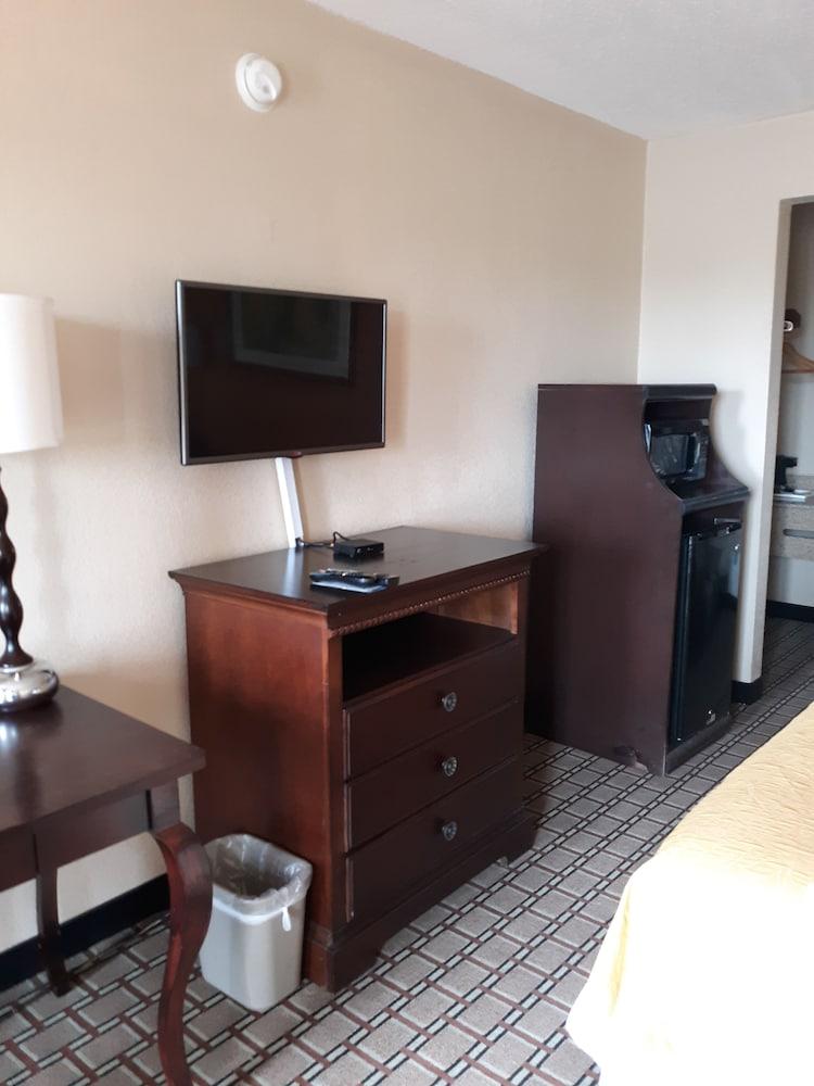 Days Inn By Wyndham Blytheville Esterno foto