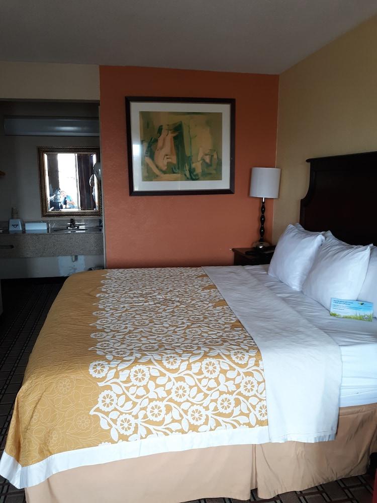Days Inn By Wyndham Blytheville Esterno foto