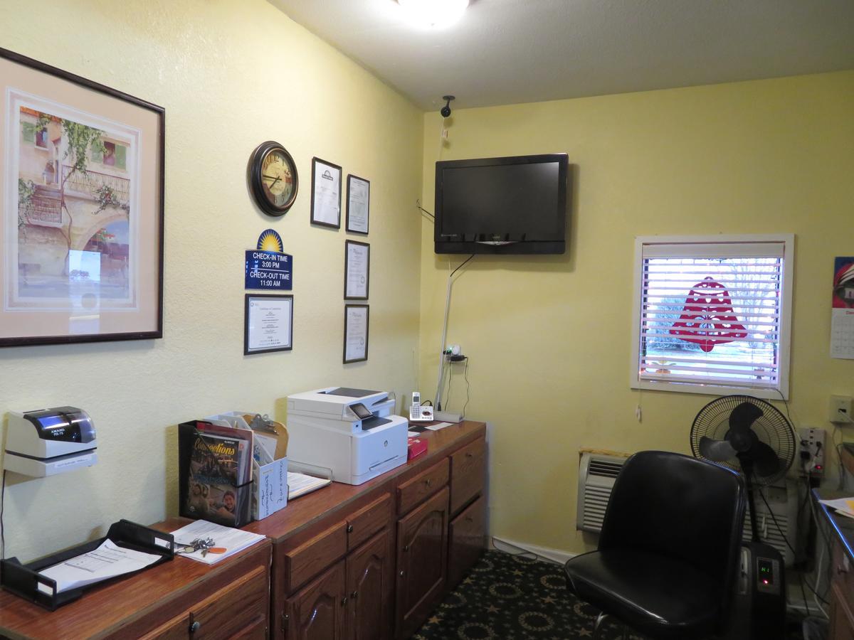 Days Inn By Wyndham Blytheville Esterno foto