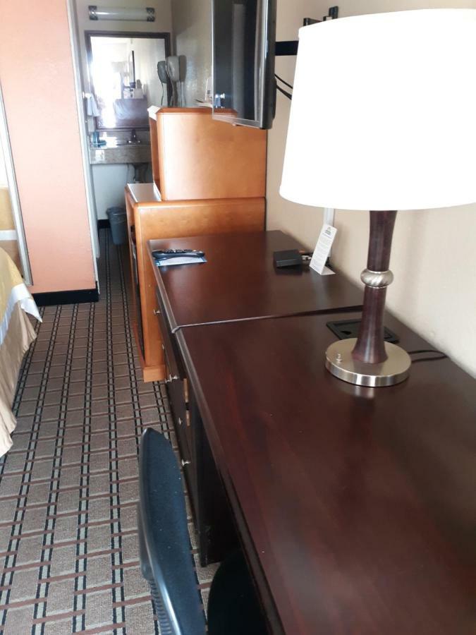Days Inn By Wyndham Blytheville Esterno foto